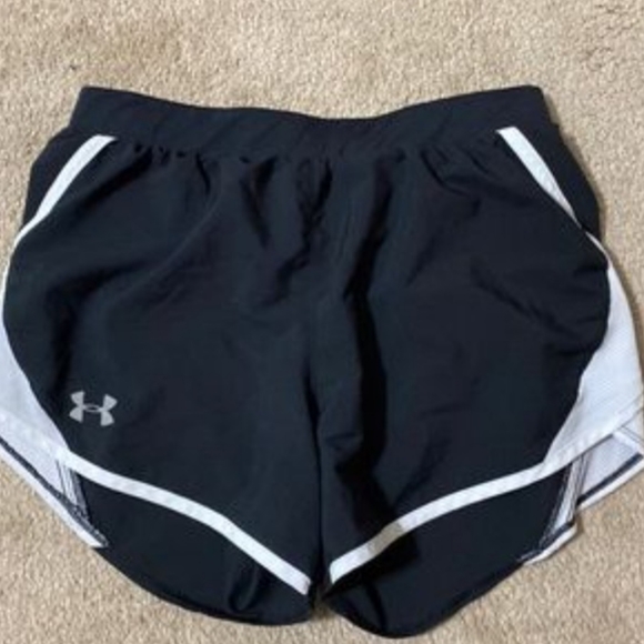 Short - Picture 2 of 5